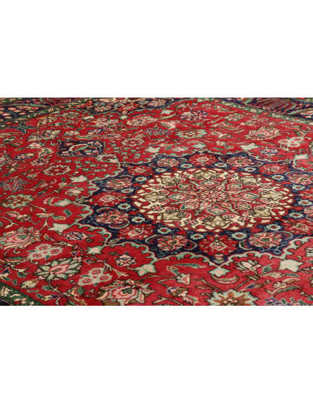Tabriz 204x278 Cm Tabriz, Persia, Hand-carded Wool warp:
