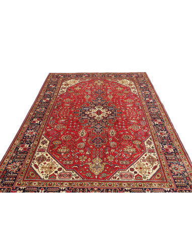 Tabriz 197x300 Cm Tabriz, Persia, Hand-carded Wool warp: