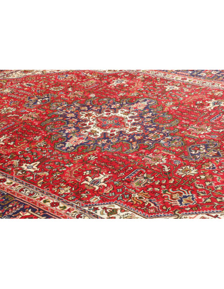 Tabriz 204x286 Cm Tabriz, Persia, Hand-carded Wool warp:
