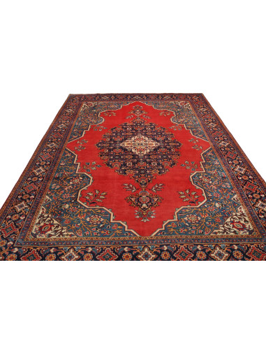 Wiss 270x380 Cm Wiss, Persia, Hand-carded Wool (warp: