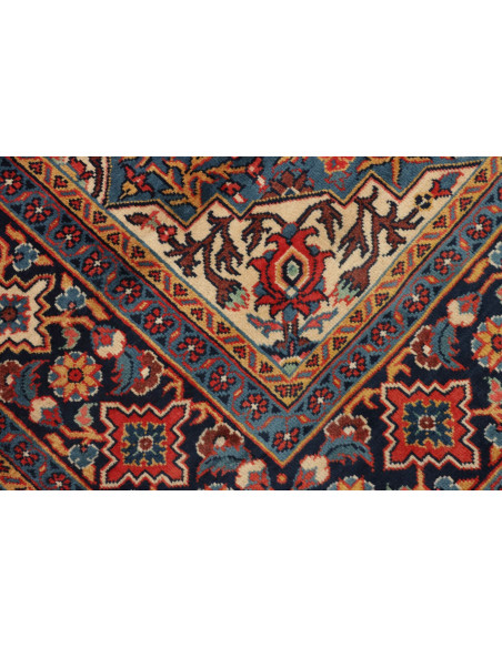 Wiss 270x380 Cm Wiss, Persia, Hand-carded Wool (warp: