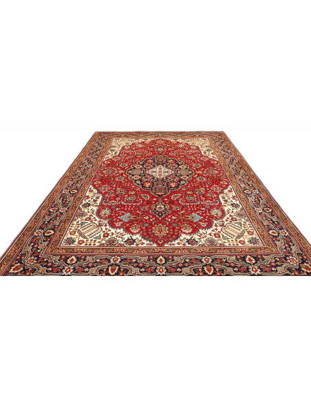 Tabriz 256x338 Cm Tabriz, Persia, Hand-carded Wool (warp: