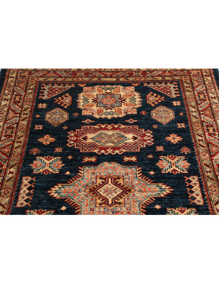 Kazak Fine 124x175 Cm Kazak Fine, Pakistan, Hand-carded Wool
