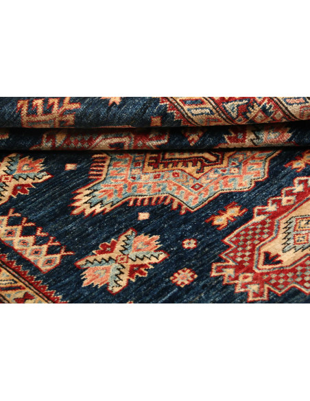 Kazak Fine 124x175 Cm Kazak Fine, Pakistan, Hand-carded Wool