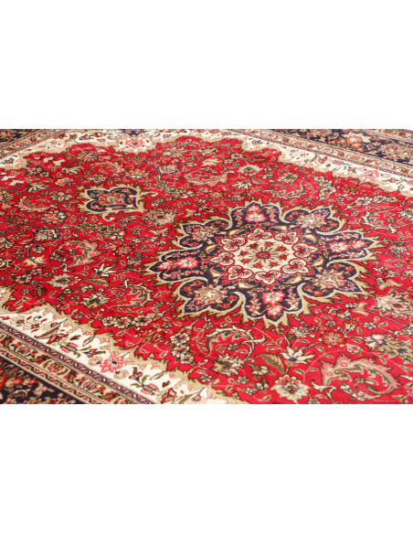 Tabriz 200x300 Cm Tabriz, Persia, Hand-carded Wool (warp: