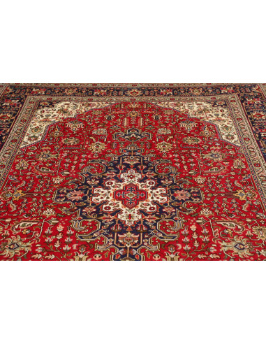 Tabriz 202x300 Cm Tabriz, Persia, Hand-carded Wool (warp
