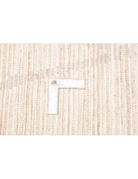 Rug white beige 200x313