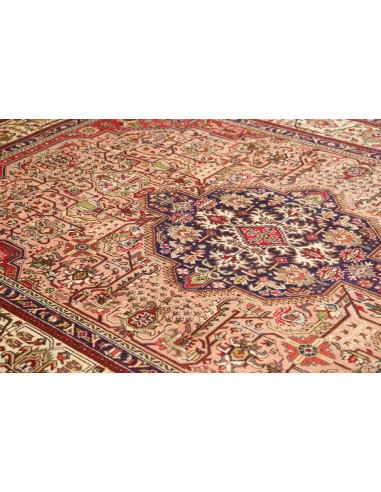 Tabriz 200x302 Cm Tabriz, Persia, Hand-carded Wool (cotton