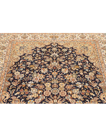 Kashmir 121x190 Cm Kashmir, India, 100% Silk,