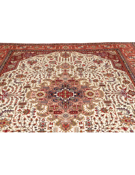 Tabriz 252x346 Cm Tabriz, Persia, Hand-carded Wool (cotton