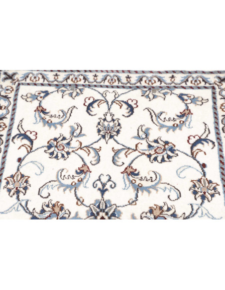 Nain Kashmar 77x380 Cm Nain Kashmar, Persia. Hand-carded