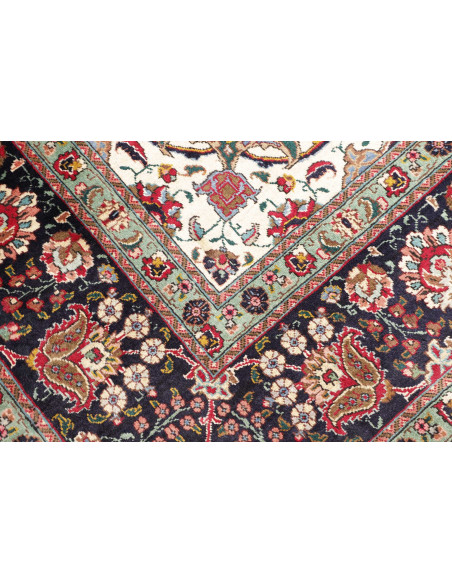 Tabriz 254x365 Cm Tabriz, Persia, Hand-carded Wool (warp: