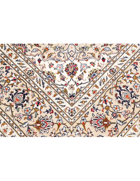 Rug Kashan Persia 198x306 Ivory Burgundy