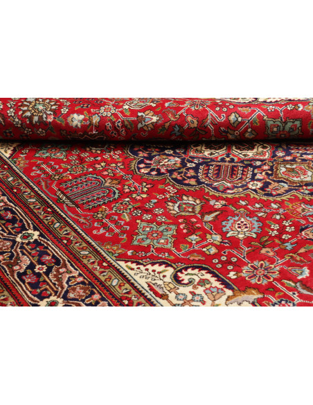 Tabriz 202x300 Cm Tabriz, Persia, Hand-carded Wool (cotton