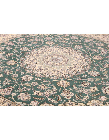 Nain 9la 251x253 Cm Nain 9la, Persia, Hand-carded Wool And