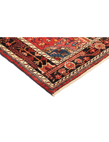 113x186 Cm Shiraz, Persia. Wool warp: Wool/Cotton.