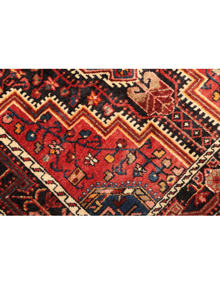 113x186 Cm Shiraz, Persia. Wool warp: Wool/Cotton.