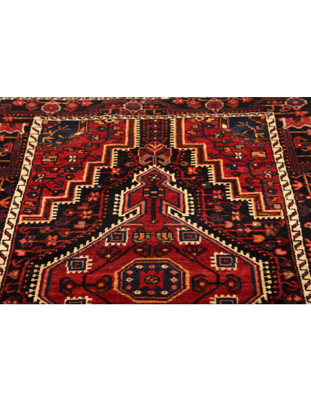 113x186 Cm Shiraz, Persia. Wool warp: Wool/Cotton.