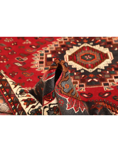Shiraz 220x308 Cm Shiraz, Persia, Hand-carded Wool warp: