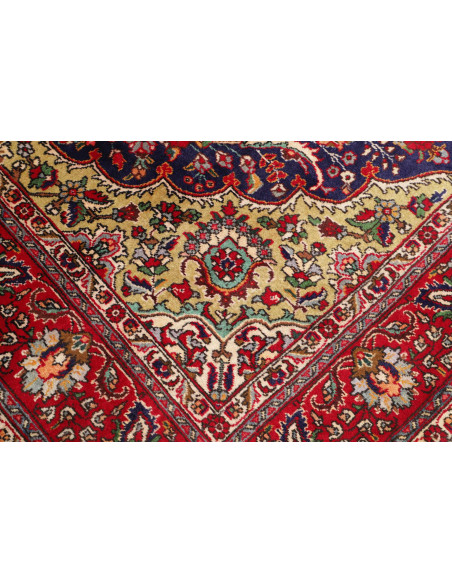 Tabriz 200x293 Cm Tabriz, Persia, Hand-carded Wool warp: