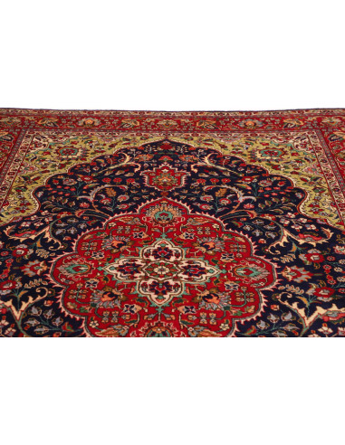 Tabriz 200x293 Cm Tabriz, Persia, Hand-carded Wool warp: