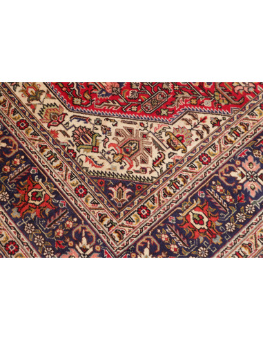 Tabriz 200x305 Cm Tabriz, Persia, Hand-carded Wool warp: