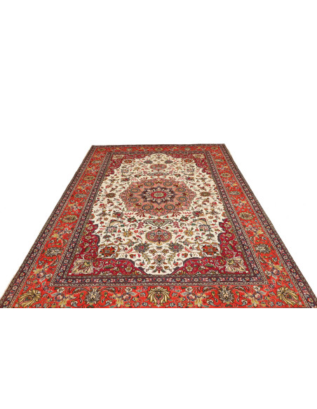 Tabriz 203x298 Cm Tabriz, Persia, Hand-carded Wool warp: