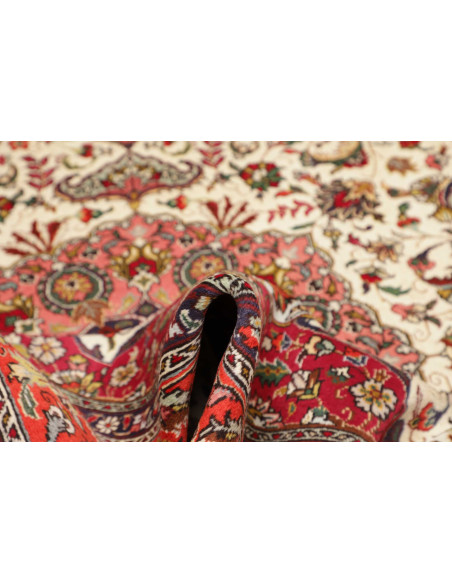 Tabriz 203x298 Cm Tabriz, Persia, Hand-carded Wool warp: