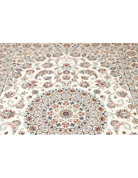 Nain 9la 150x242 Cm Nain 9la, Persia, Hand-carded Wool And