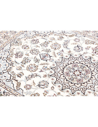 Nain 9la 98x149 Cm Nain 9la, Persia, Wool And Silk,