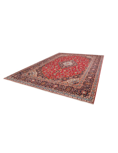 Tappeto Ardakan persiano rosso e blu, in lana cardata a mano. Medaglione centrale floreale, alta densità nodi. Acquista un class