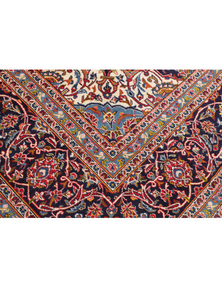 Classic Ardakan Persian wool rug, central medallion and floral motifs in red and blue. Buy an authentic handmade Ardakan.
