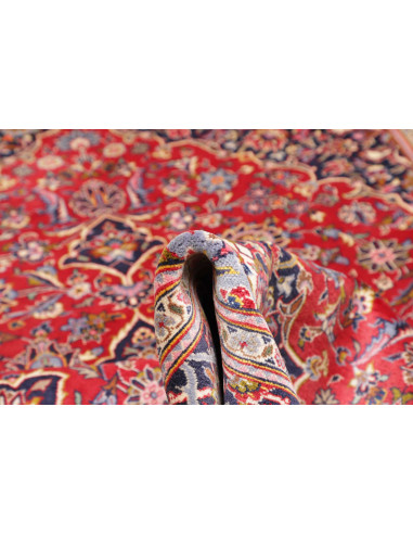 Tappeto Ardakan persiano originale, campo rosso, medaglione blu. Lana cardata, annodato a mano. Eleganza floreale classica.