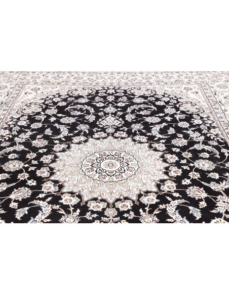 Nain 9la 245x343 Cm Nain 9la, Persia, Hand-knotted Wool And
