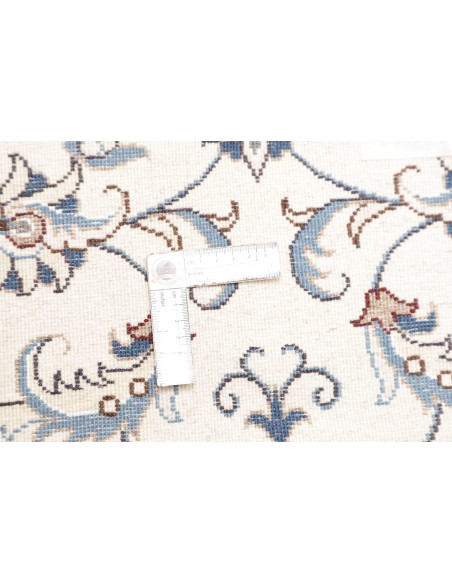 Nain Kashmar 77x380 Cm Nain Kashmar, Persia. Hand-carded