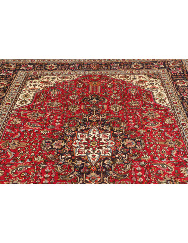 Rug Tabriz Persia 198x300 Red Dark Blue