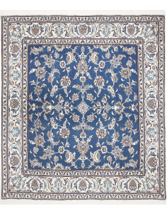 Nain Kashmar Persian rug in blue and cream, hand-knotted wool and silk. All-over floral design, ideal for classic interiors. Den