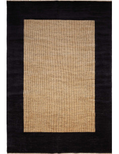 Tappeto Shayan moderno dal Pakistan. Bordo nero e centro beige naturale in lana cardata a mano. Stile minimalista per interni co