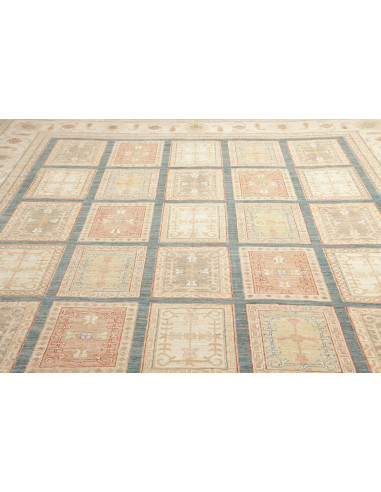 Rug Bakhteari Pakistan maroon white 302x392