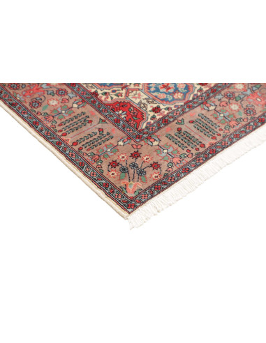 Hand Made Rug Varamin Persia 125x185 Red Ivory